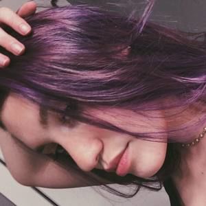 Meet your Posher, Brielle